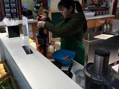 -汇吃汇喝美食街(上海建发浦悦荟广场店)