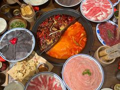 -萍姐火锅·公路夜市(武汉首店)