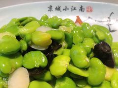 春蚕炒马蹄-京城小江南·土菜馆·蒸白鱼(东四十条店)