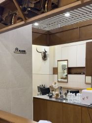 -MARTIN'S BARBER SHOP男士理发馆