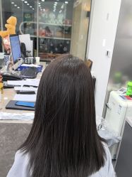 -HAIR HERE造型