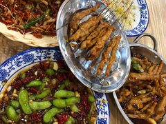 -江城燕子大排档(江汉路步行街店)