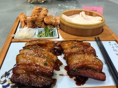 -双子楼大酒店(城开国际写字楼店)