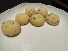 许家雪白葱香包-许家菜(望江店)