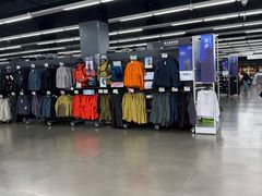 -迪卡侬(西华店)