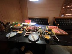 -礼舍·和牛火锅·烤肉·料理餐厅(华茂店)