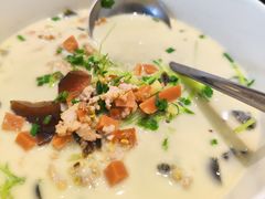 -洈水谣 · 地道荆州松滋菜(菱角湖公园店)