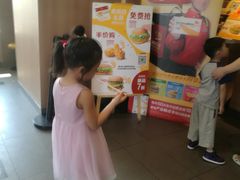 -麦当劳(健德桥得来速店)