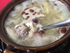 -花苑美食横琴生蚝火锅(拱北粤华路店)