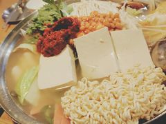 部队火锅-富乐满韩国正宗炸鸡韩国料理(虹泉路店)