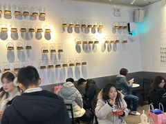 -喜茶(上海打浦桥日月光gelato lab+店)