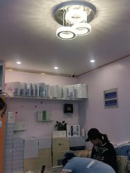 -时尚妈咪产后修复中心