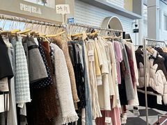 -广州壹马服装广场