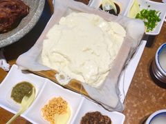 -95号酱骨·一块豆腐(展春园西路店)