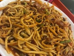 -牛一嘴·兰州牛肉面·大盘鸡(财富中心店)