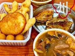 -方中山胡辣汤(顺河路店)