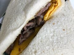 鲜牛肉蛋三文治-黄枝记(议事亭前地店)