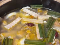 -15年老字号鑫鑫猪肚鸡·椰子鸡海南火锅(兴隆华侨农场店)