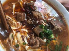 红烧牛肉面-正宗慈利米粉