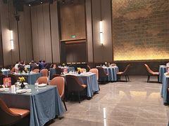 -凤凰园烤鸭店·唐山菜·传承花椒肉(老唐丰路店)