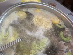 -官塘陈记鱼生·潮汕砂锅粥·牛肉火锅(潮枫路总店)