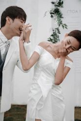 -易摄影婚纱摄影工作室