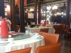 大堂-阿瓦山寨·湘菜现炒·剁椒鱼头王(咸阳总店)