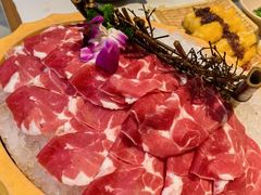 -老牌坊云南鱼豆花火锅(哈西万达店)