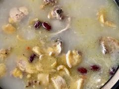 -15年老字号鑫鑫猪肚鸡·椰子鸡海南火锅(兴隆华侨农场店)