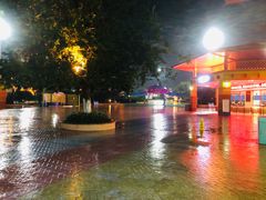 -汤山欢乐水世界
