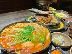 -木槿花开烤肉店(盐河南路店)