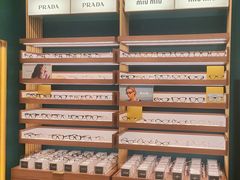 -LensCrafters亮视点(东方新天地店)