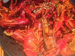 -巴厘龙虾·榜首油焖大虾(音乐学院·沿江酒馆店)