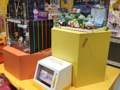 -泡泡玛特POPMART(万达店)
