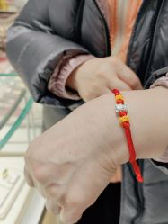 -周大生CHOW TAI SENG(成山路巴黎春天店)