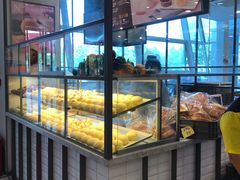 面包甜点陈列柜-面包新语(上地华联店)