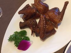 乳鸽-海口万豪中餐厅·粤菜·海南菜· 平价海鲜·茶点· KTV包房