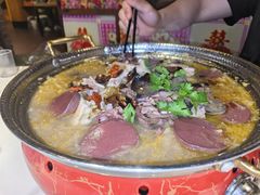 -靠山屯东北农家菜(八龙桥雅苑店)