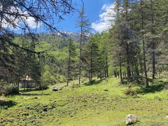 -硗碛藏寨·神木垒景区