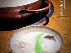 -吃饭皇帝大土家民族菜(正大广场店)