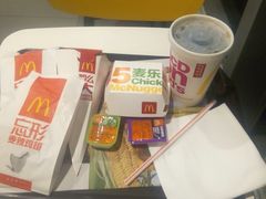 -麦当劳(百联西郊购物中心店)
