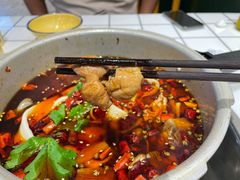-晓彭肥肠鸡·泡椒鸡火锅(水木天地店)