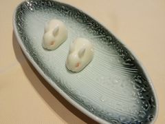 椰汁玉兔糕-侨美食家·粤菜(体育西路店)