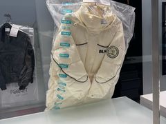 -福奈特洗衣洗鞋(宝华广场店)