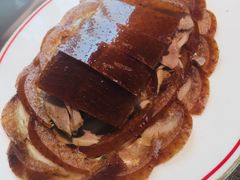 招牌香酥烤鸭-秀儿四九城·新京菜(亚运村鸟巢店)