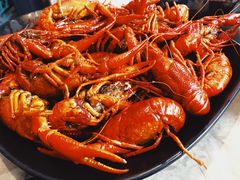 -沪小胖小龙虾(淮海中路旗舰店)