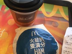 -麦当劳(七宝乐购店)