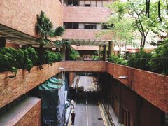 -香港理工大学
