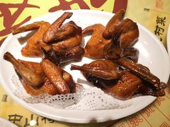 驰名石岐乳鸽-石岐佬中山菜馆(张溪店)