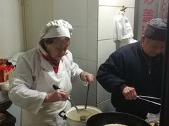 -阿婆油墩子(五里桥路188弄小区店)
